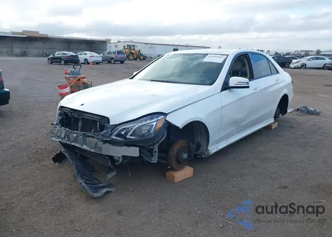 2014 Mercedes-Benz E 350 из США, поврежденный, VIN WDDHF5KB0EA798455